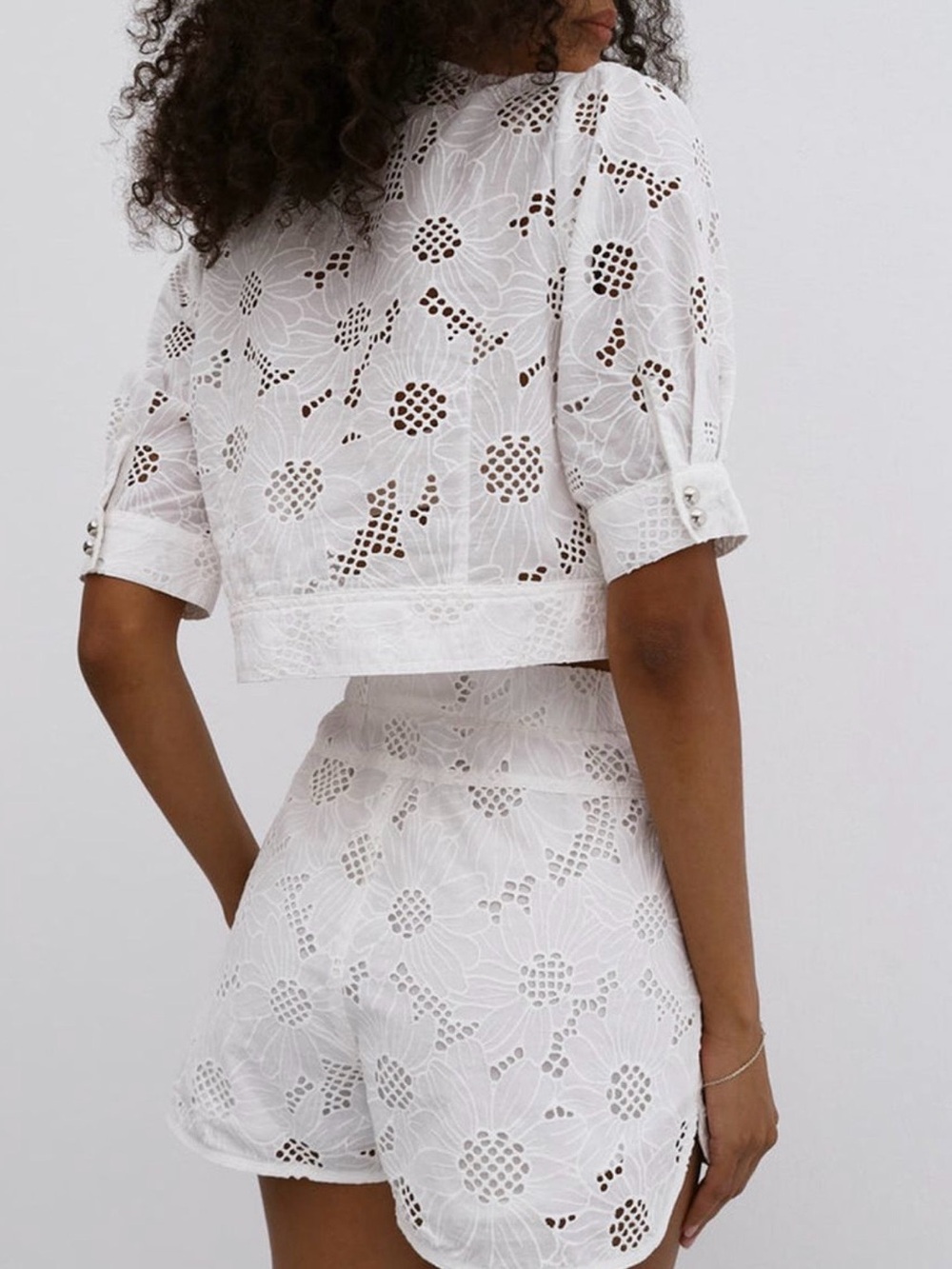 Commense Multi-Button Embroidery  Shorts Set - Picture 4 of 6